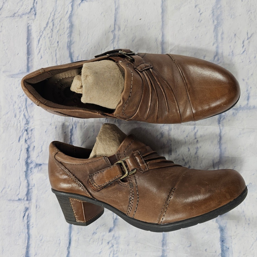 Earth Origins Honor Womens 8 Brown Leather Pleated Buckle Block Heel Shoes